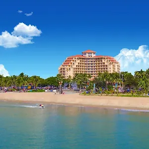 Отель Golden Phoenix Seaview